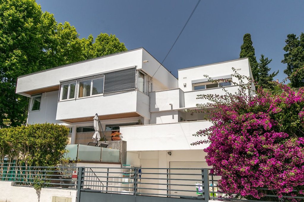 Moradia T4 de luxo à venda em Oeiras