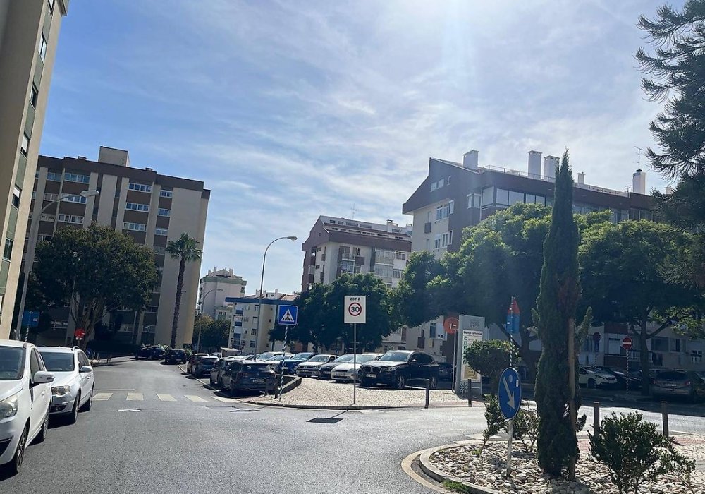 ecbed241-721f-4e1e-813c-1e3946fd30e6