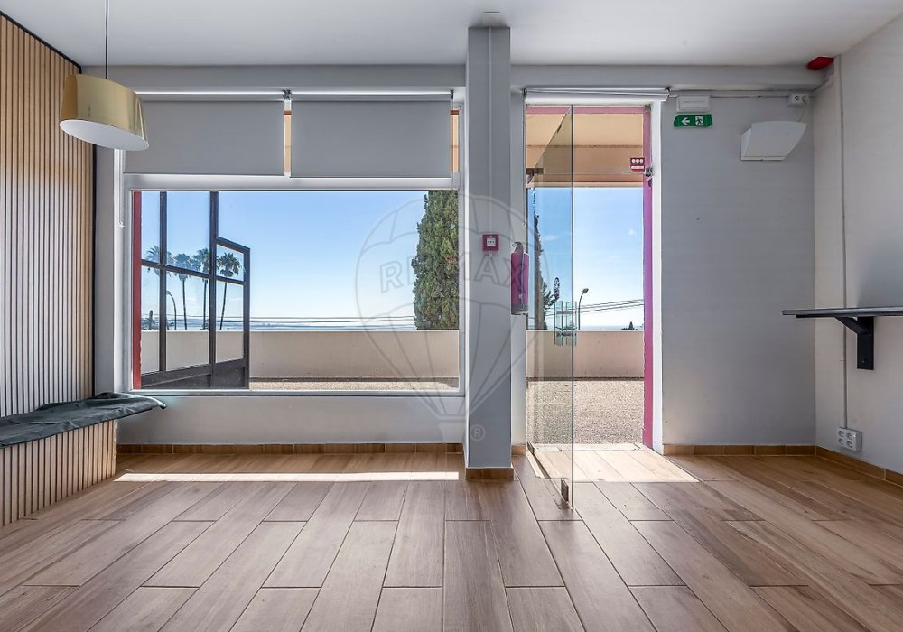 fa59df6c-0fd9-48b7-985c-952a6434361d